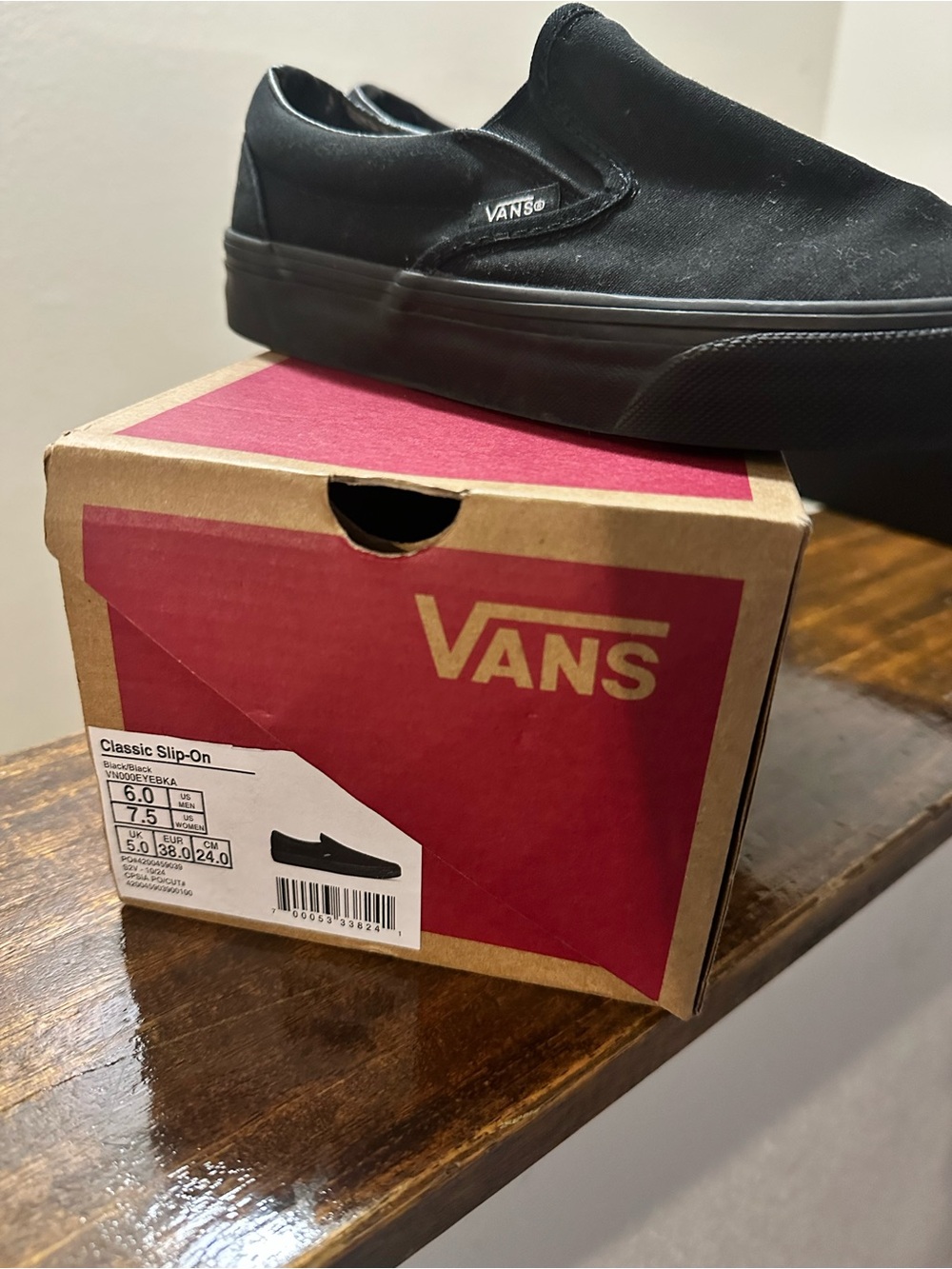 Vans Classic Slip-On in Black Canvas